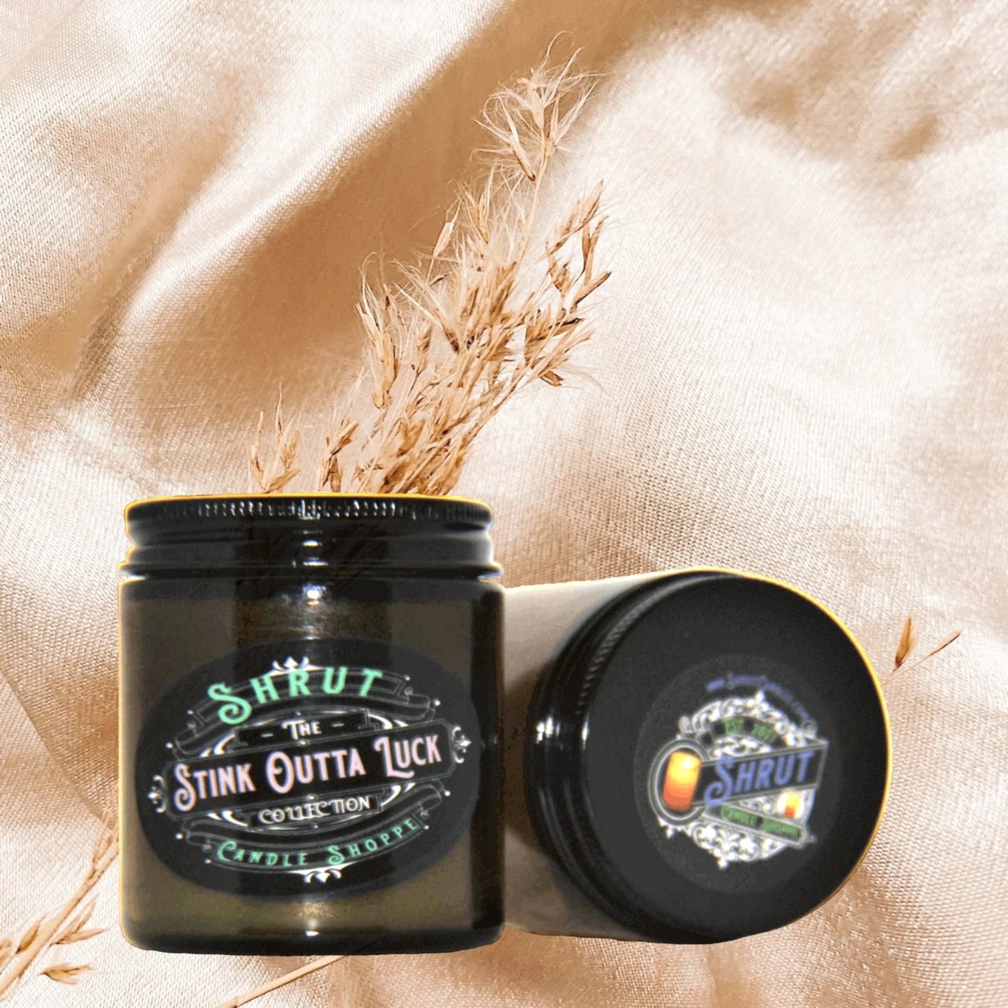 Stink Outta Luck Scented Candle - A Breath of Fresh Air